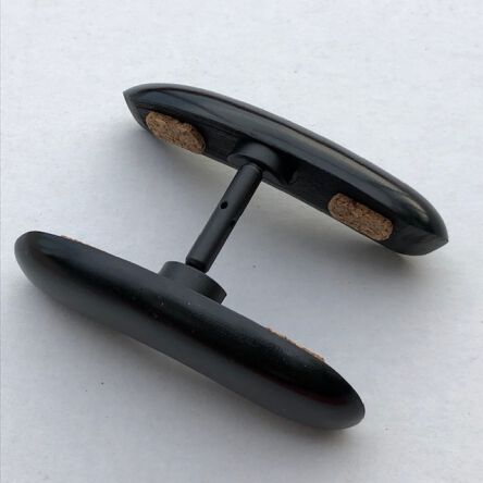 Double-Chinrest –Ebony-bottom Black fittings