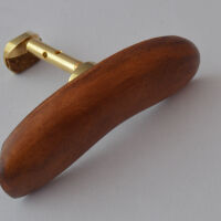 Chinrest Vla–Tamarind-Bottom-mounted Gold Fittings