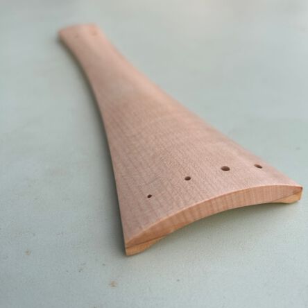 Tailpiece - Cello-Model 1-Thick Maple on Boxwood