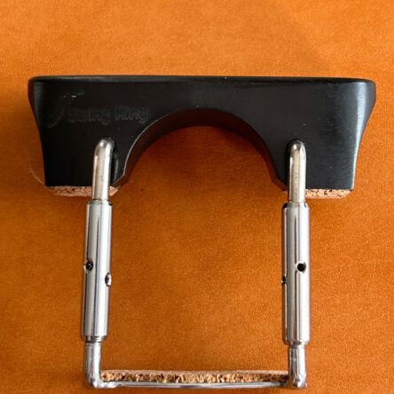 Chinrest – Violin - Central - Medium - Ebony - Silver fittings